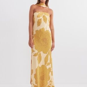 NWT Pasduchas Soiree Bias Midi Dress